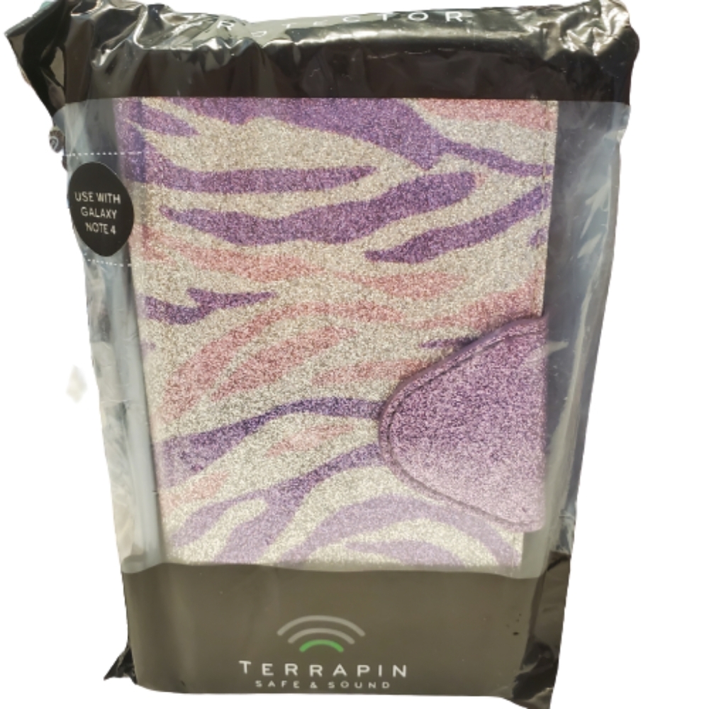 PHONE CASES - Picture 2 of 5